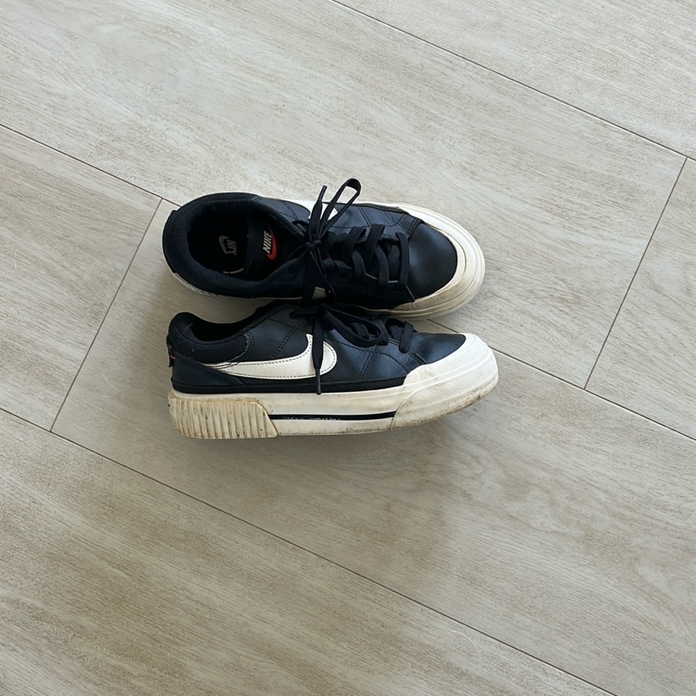 Nike platforms